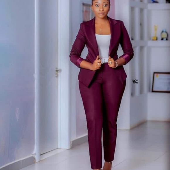 Clothing dress and more - Picture 4 of 16